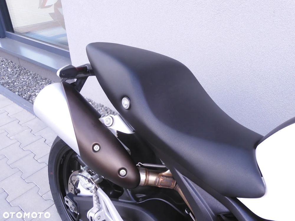 Ducati 696 - 14