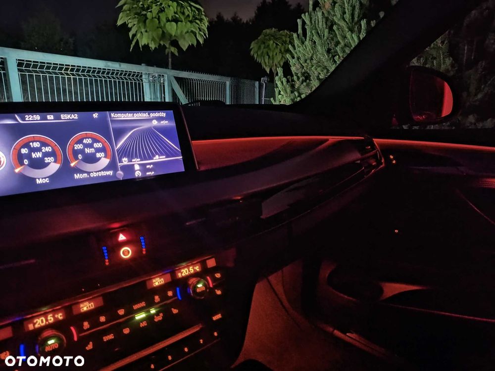 BMW X6 - 12