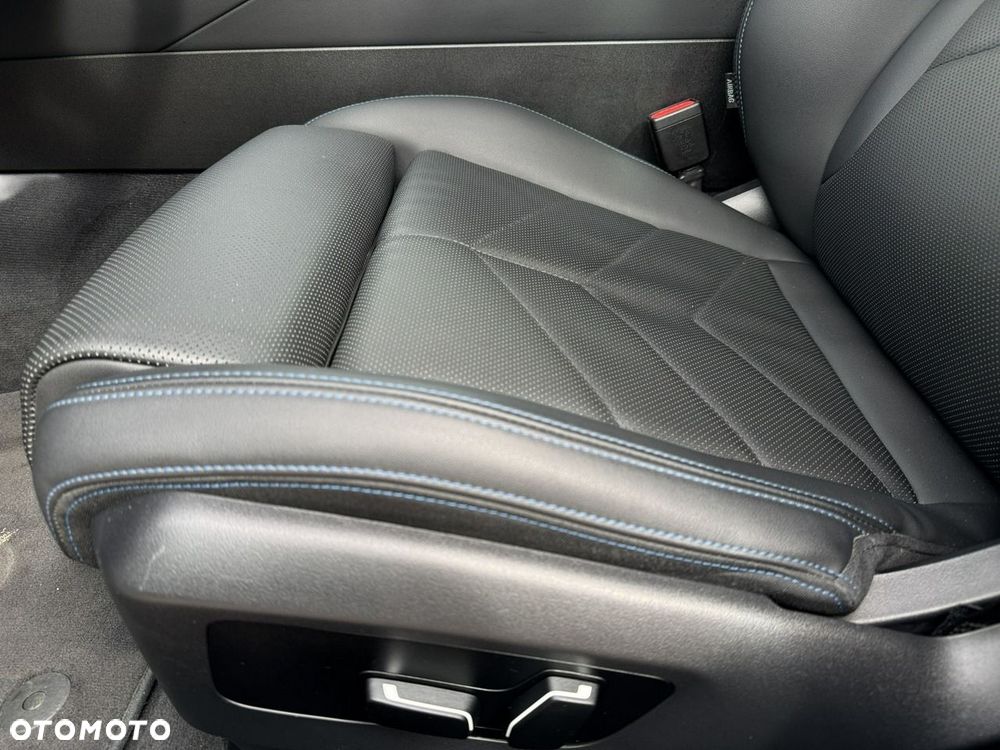 BMW Seria 5 520d mHEV M Sport - 13