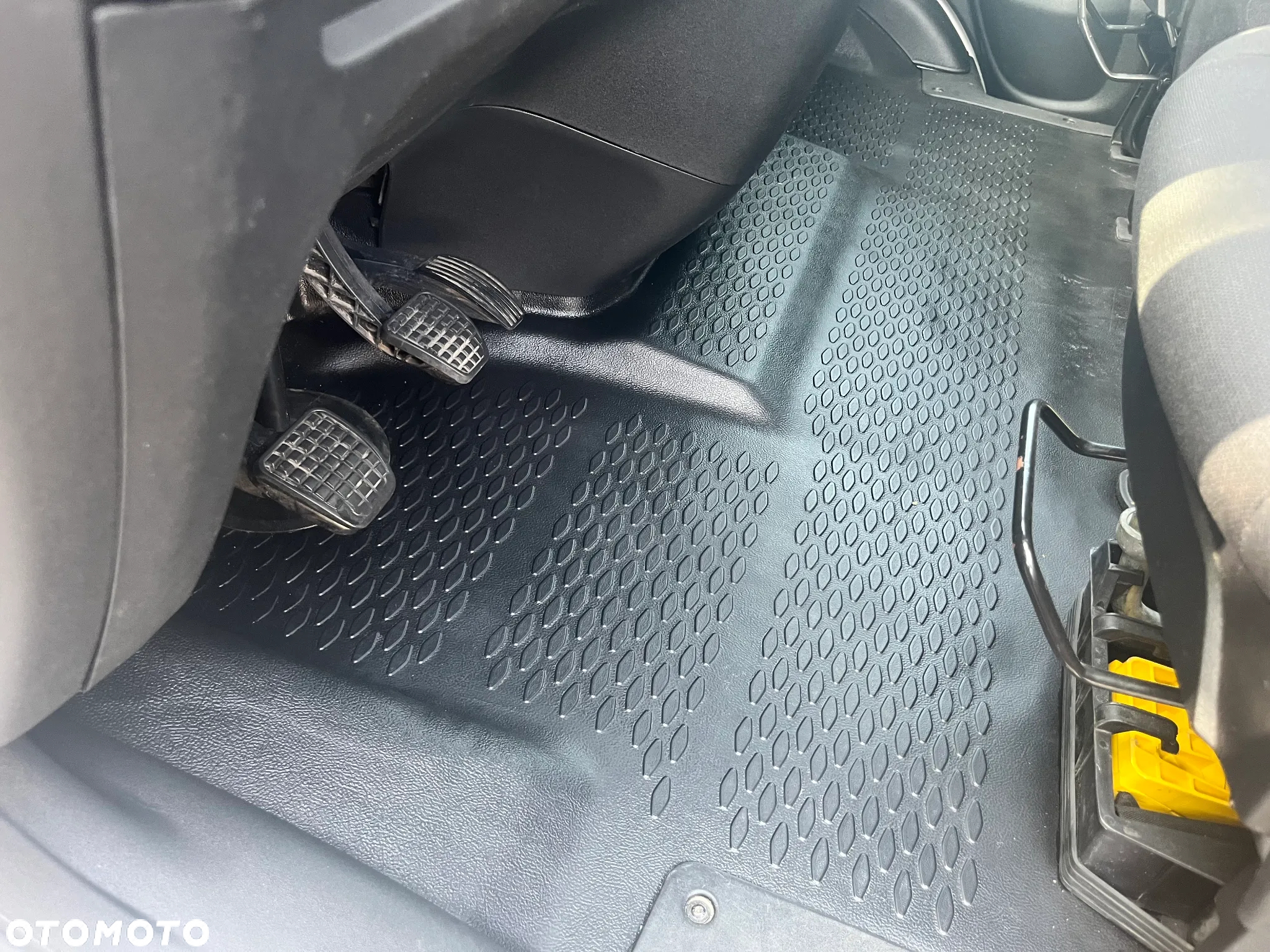 Iveco 35S13 - 12