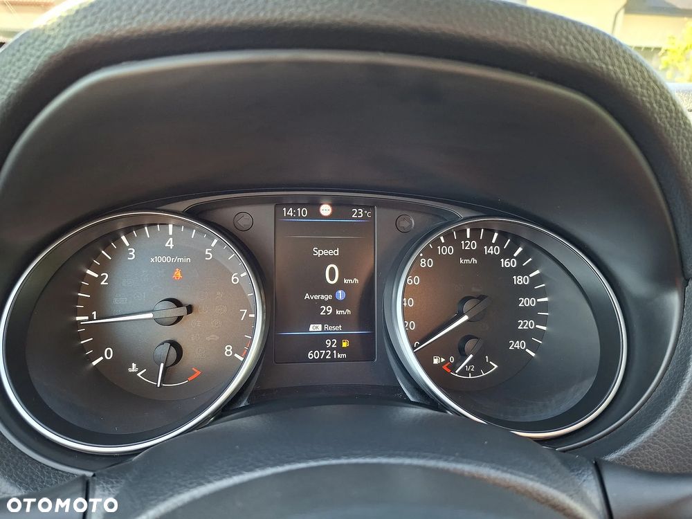Nissan Qashqai - 17