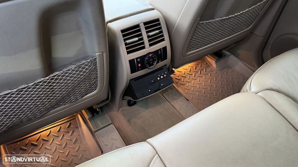 Mercedes-Benz GL 450 4Matic 7G-TRONIC Grand Edition - 27