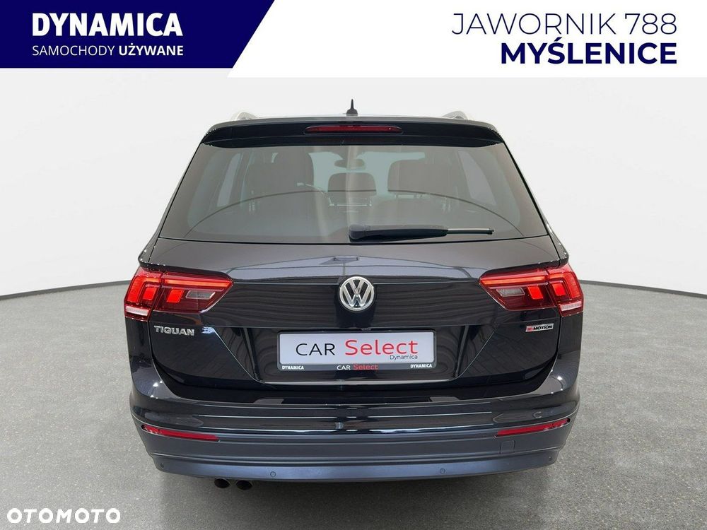 Volkswagen Tiguan - 8