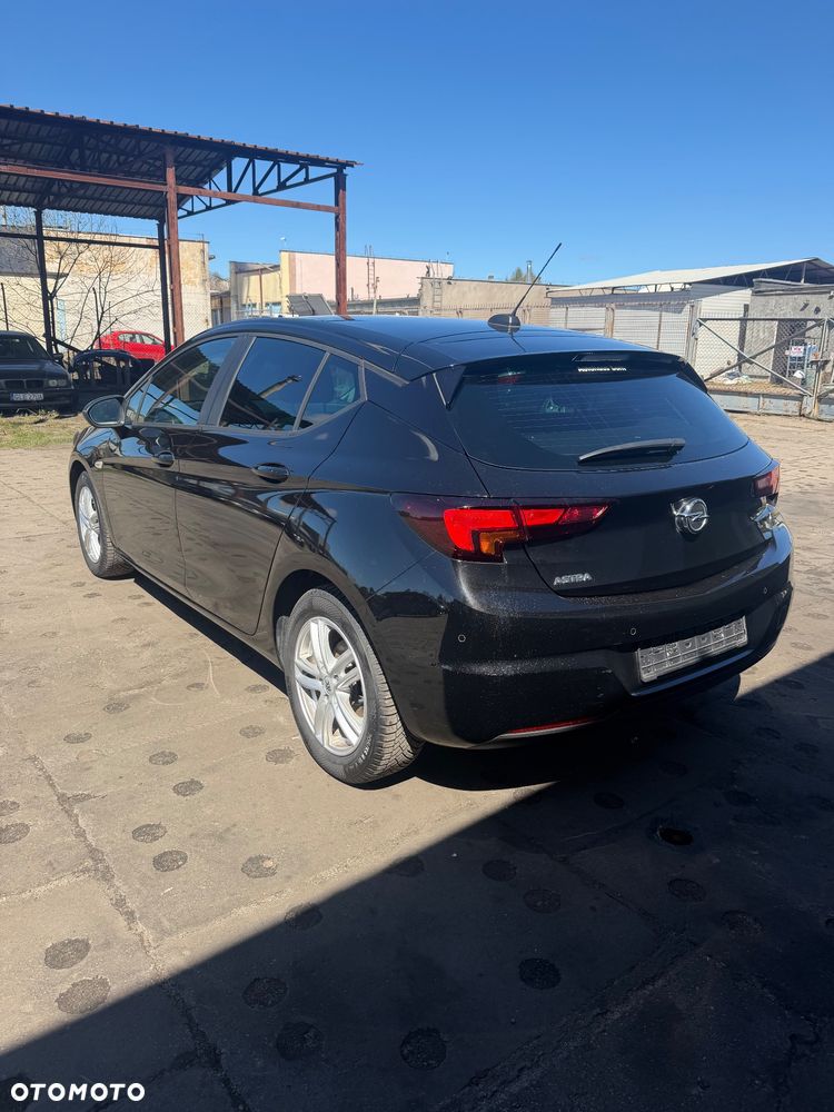Opel Astra 1.2 Turbo Start/Stop - 4
