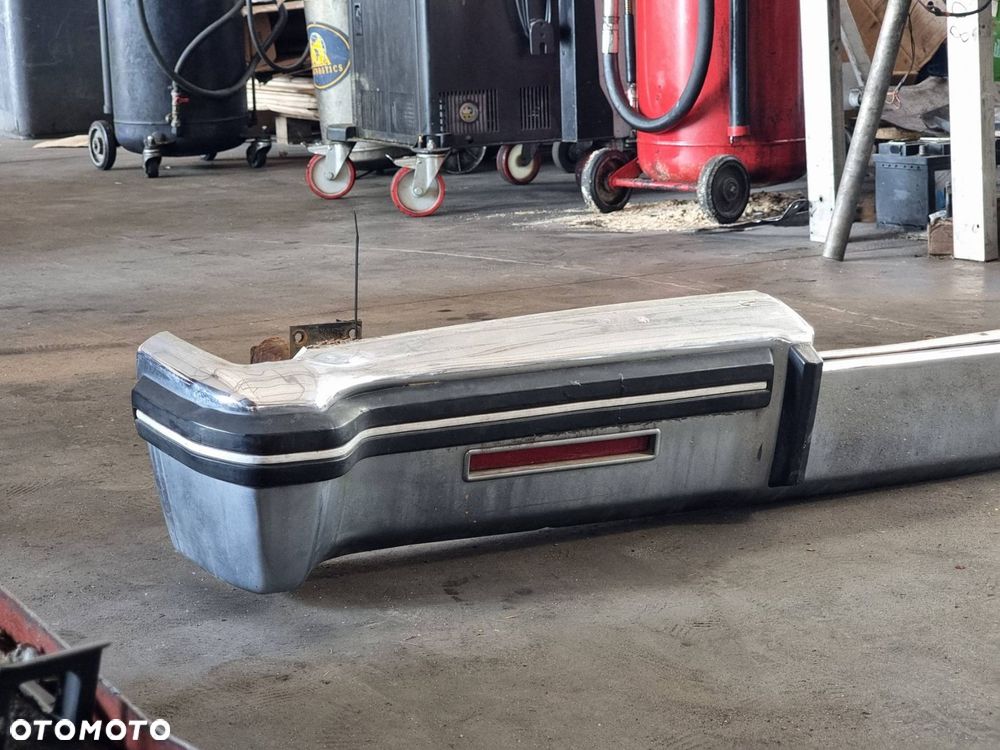 ZDERZAK TYŁ CADILLAC ELDORADO - 2