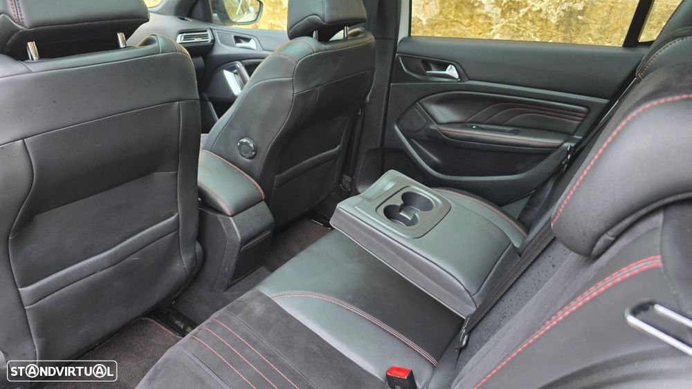 Peugeot 308 1.2 PureTech GT Line - 46