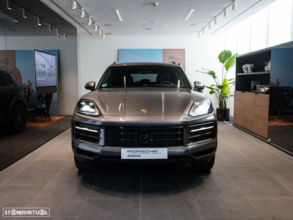 Porsche Cayenne E-Hybrid - 3