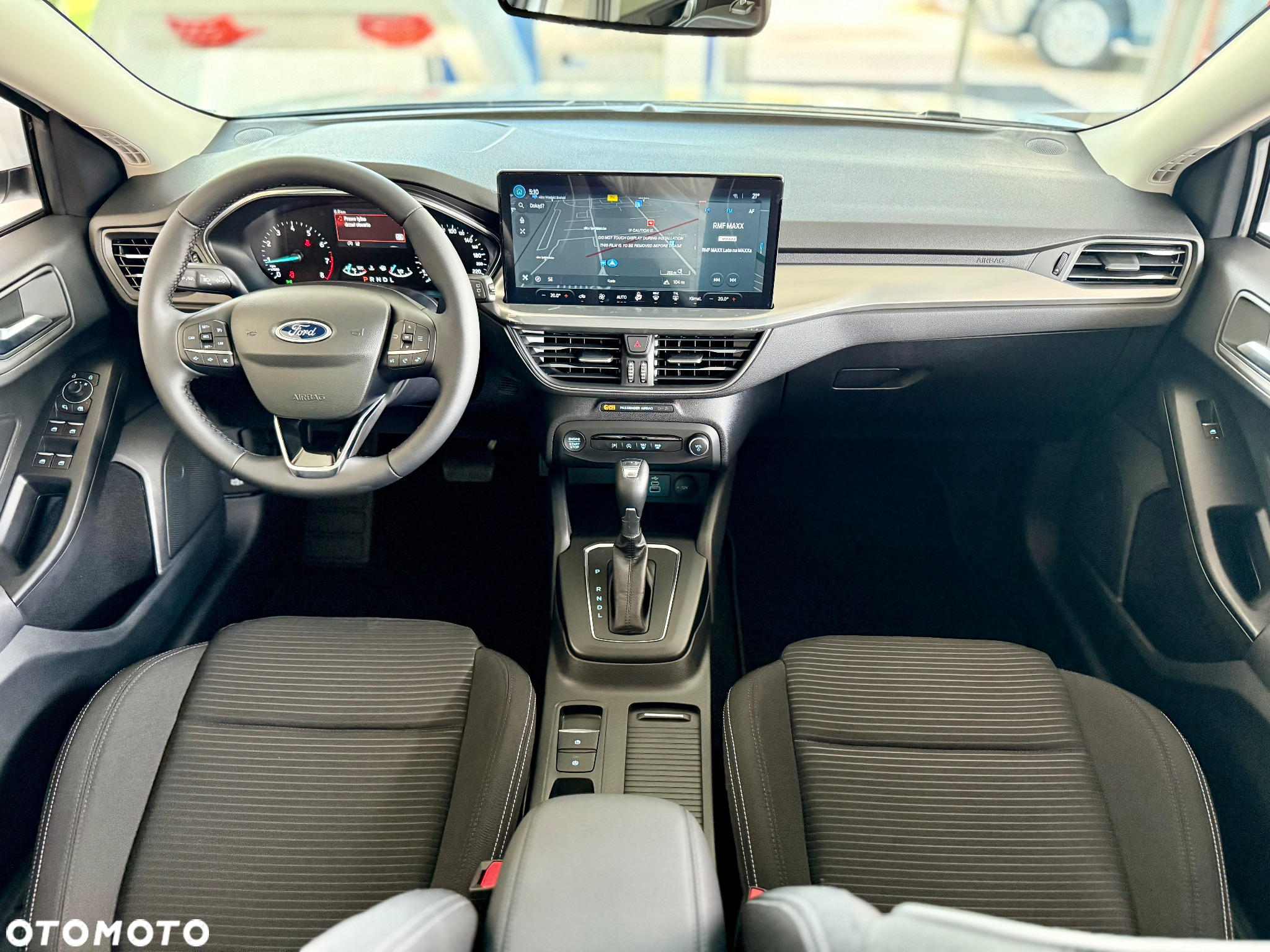 Ford Focus 1.0 EcoBoost Titanium - 11