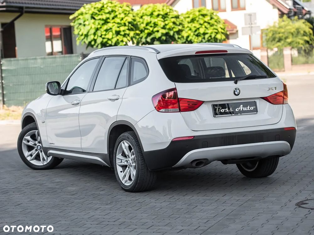 BMW X1 sDrive18d xLine - 10