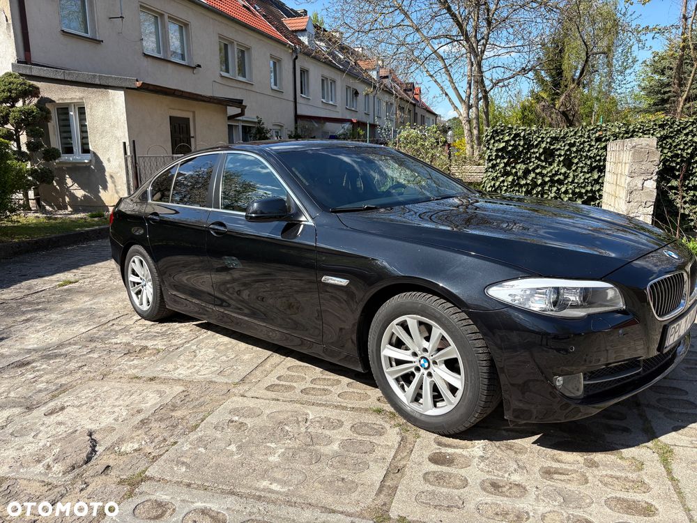 BMW Seria 5 520d xDrive Luxury Line - 7
