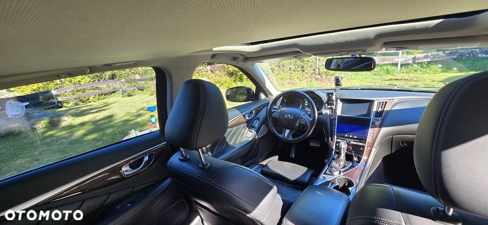 Infiniti Q50 Q50S 3.0t Sport Tech - 12