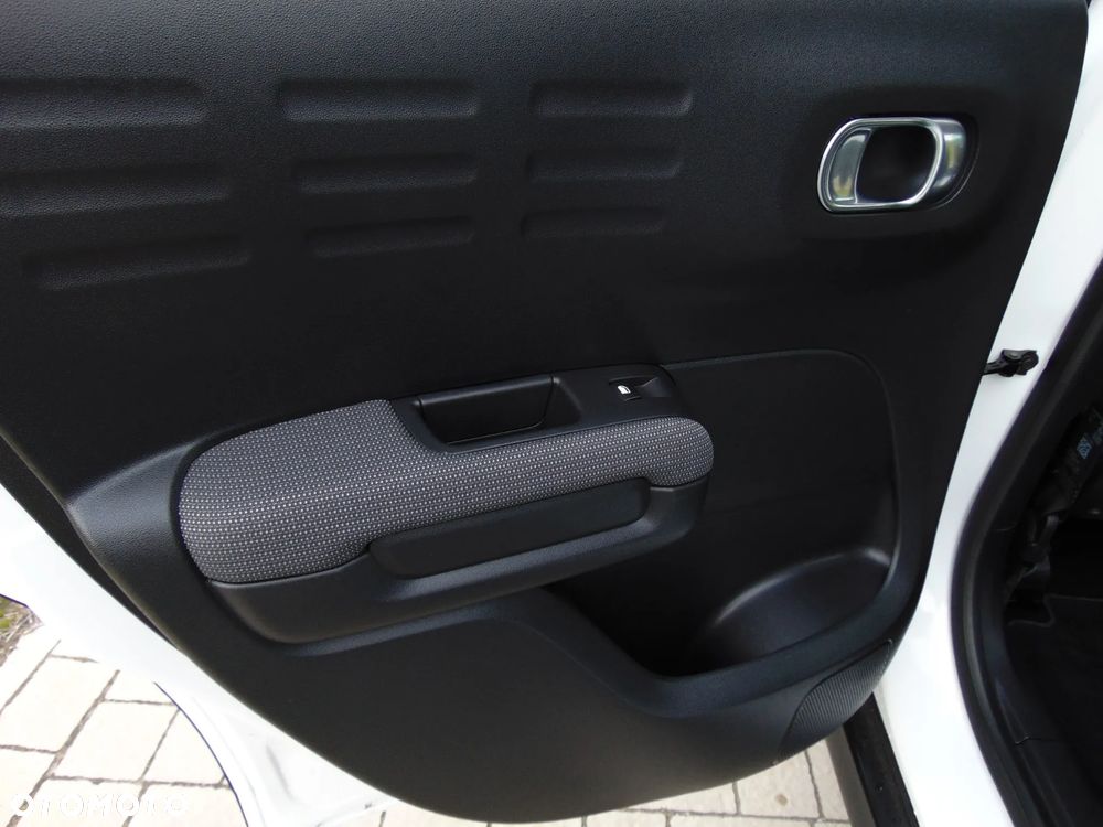 Citroën C3 Aircross BlueHDI 110 Stop & Start SHINE - 21