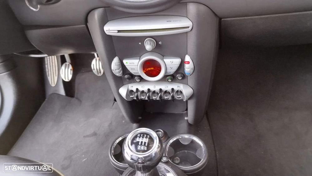 MINI 3 Portas Cooper S - 18