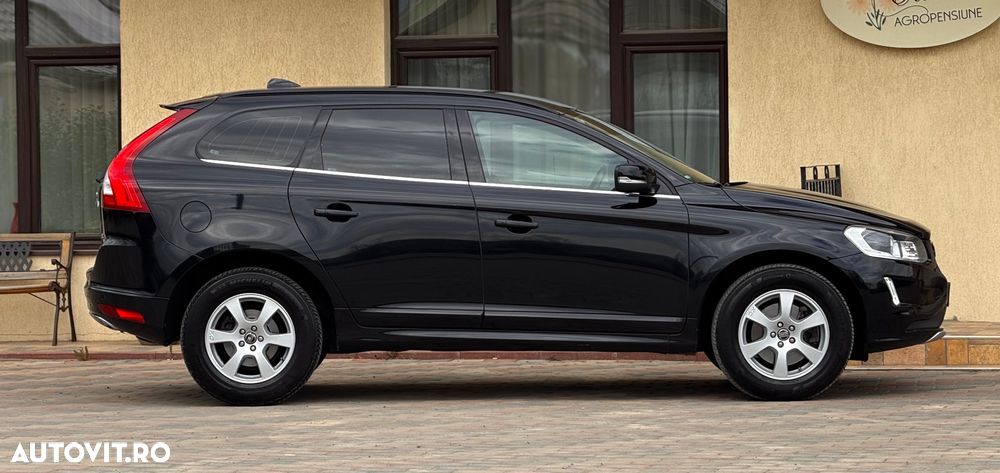 Volvo XC 60 D4 Geartronic Kinetic - 26