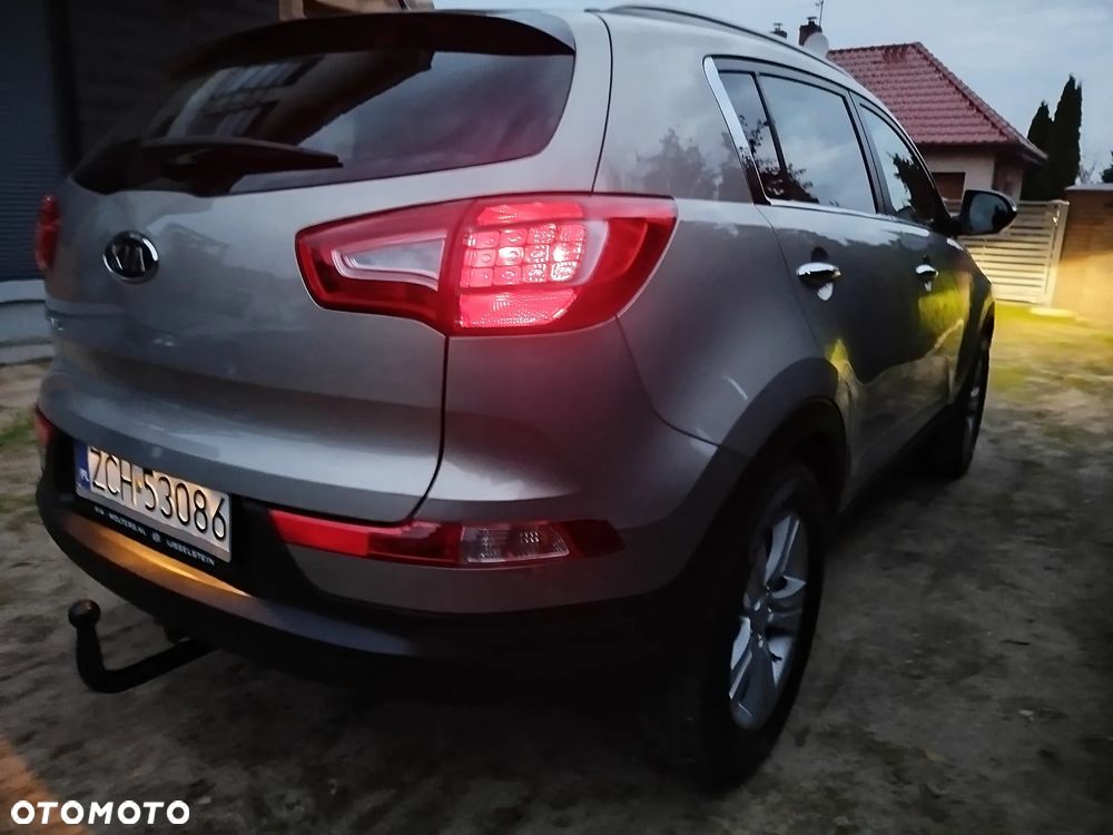Kia Sportage 2.0 S 2WD - 25
