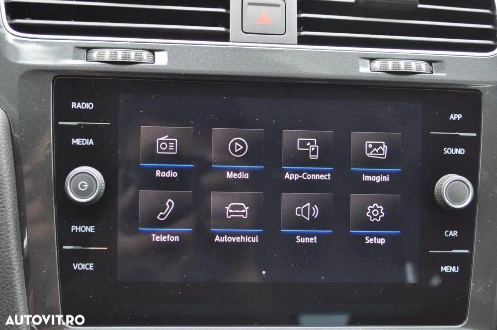 Volkswagen Golf 1.5 TSI ACT (BlueMotion Technology) Comfortline - 32