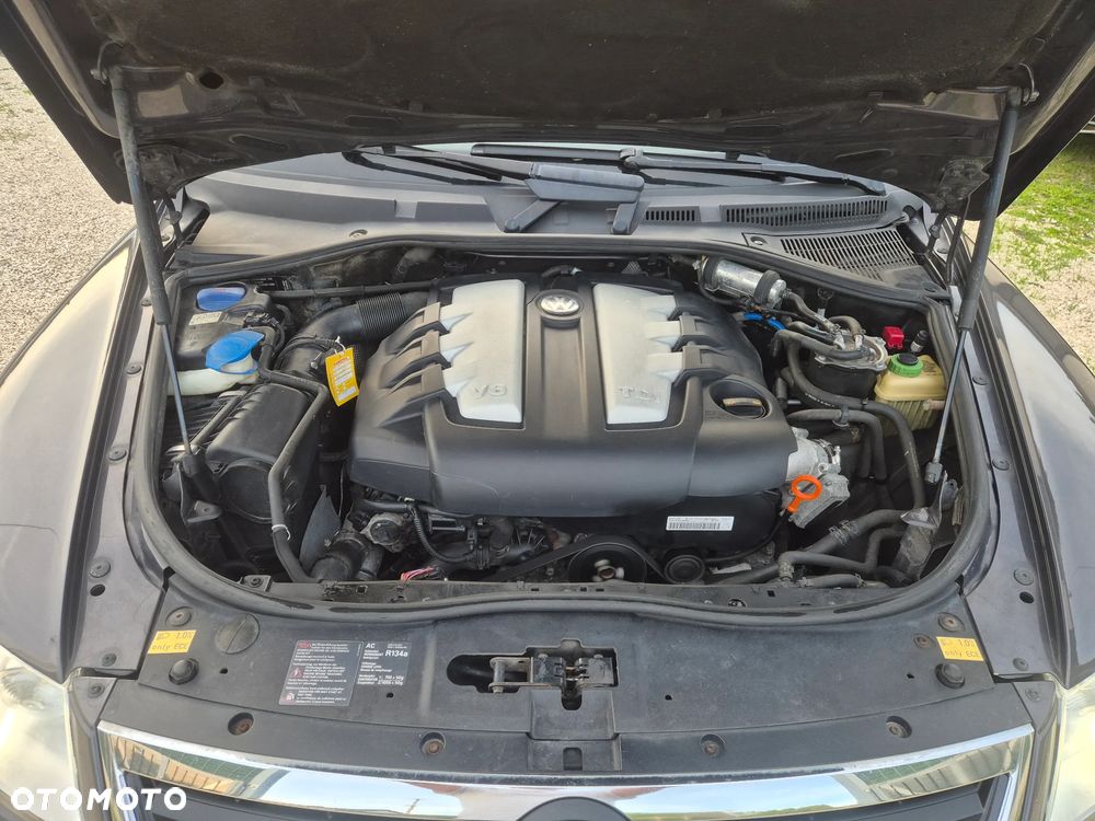 Volkswagen Touareg 3.0 V6 TDI DPF Automatik Individual - 23