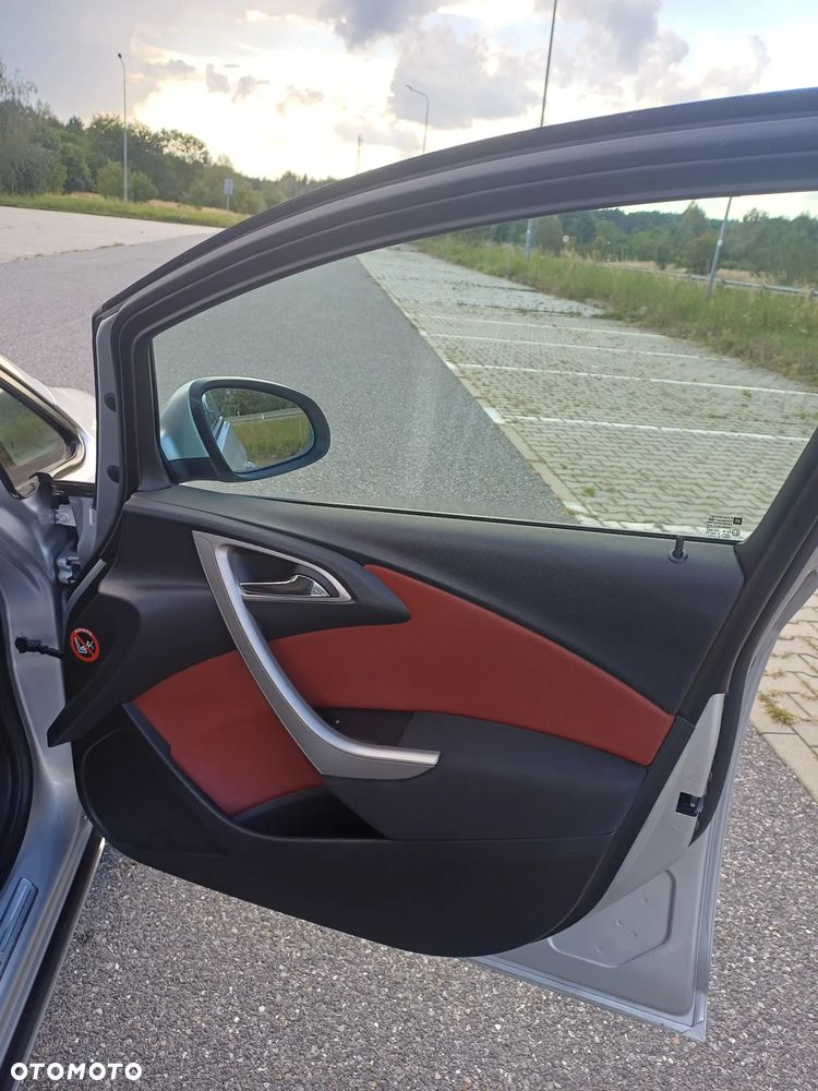Opel Astra 1.7 CDTI ecoFLEX - 17
