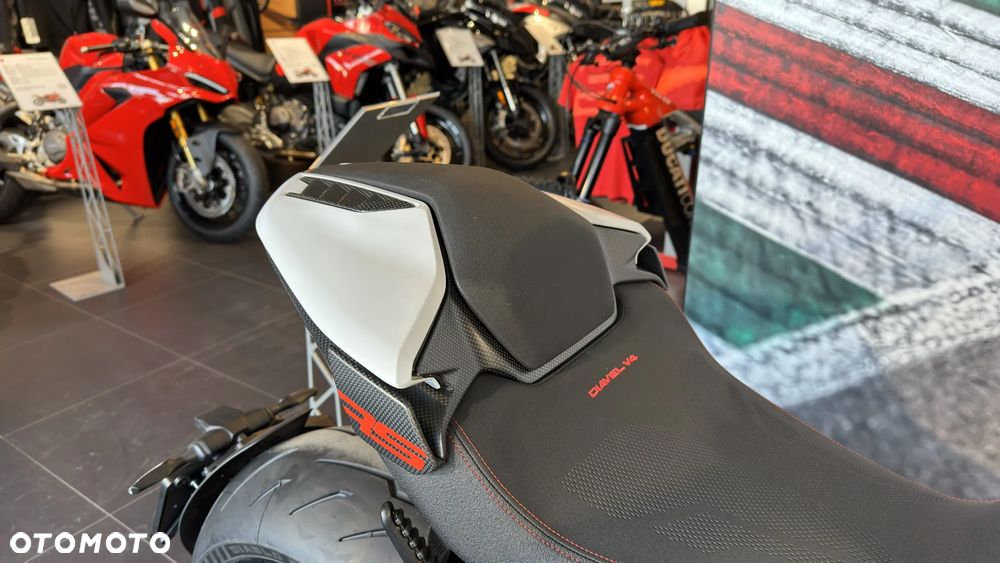 Ducati Diavel - 7