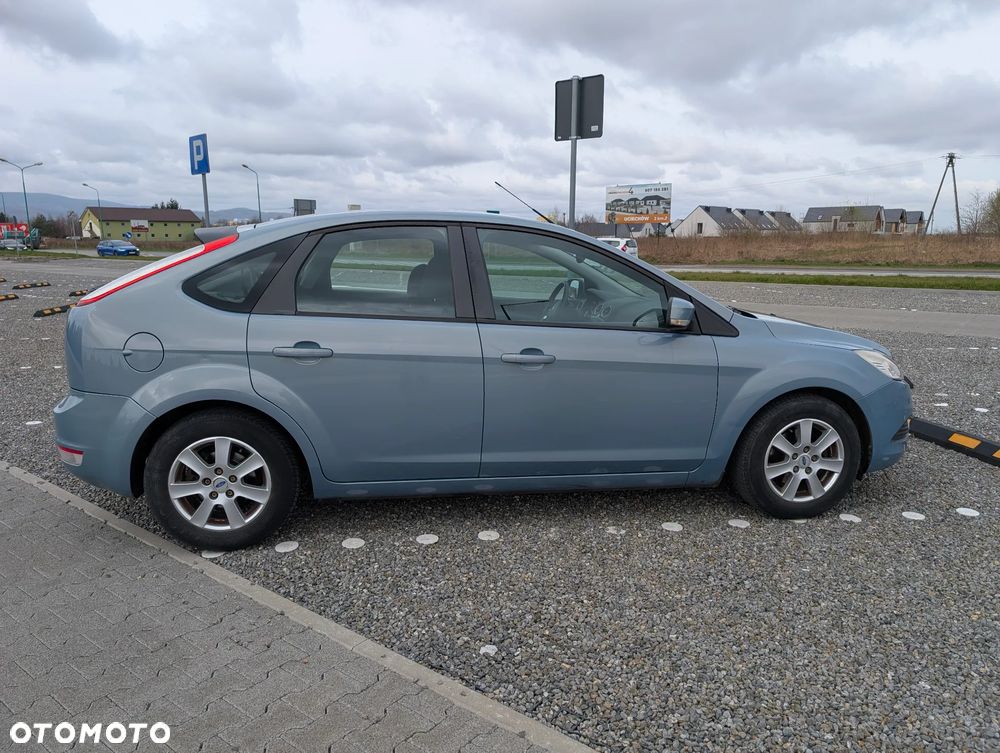 Ford Focus 1.6 Trend - 6