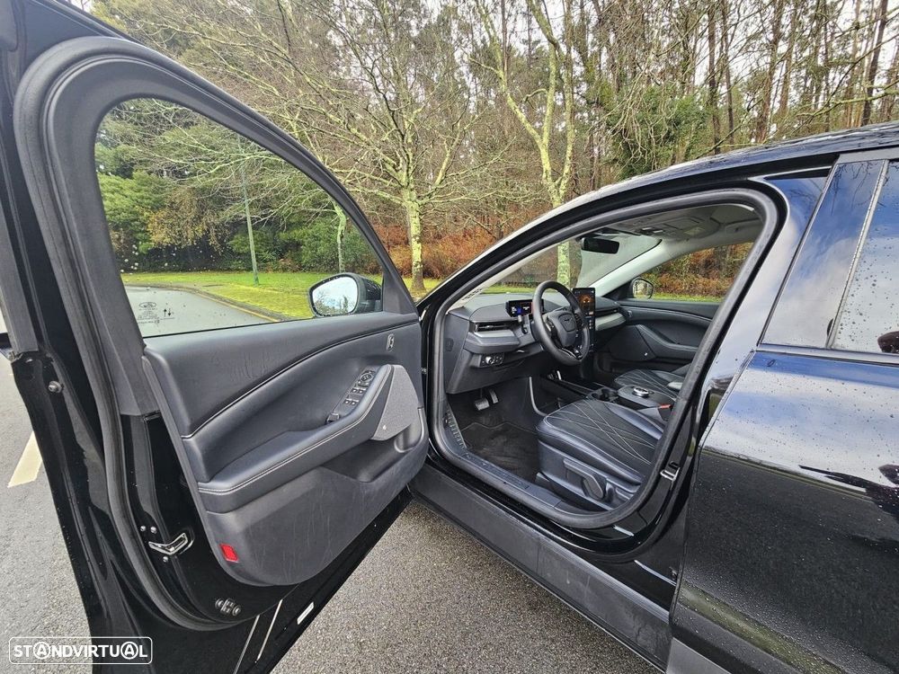 Ford Mustang Mach-E Standard - 8