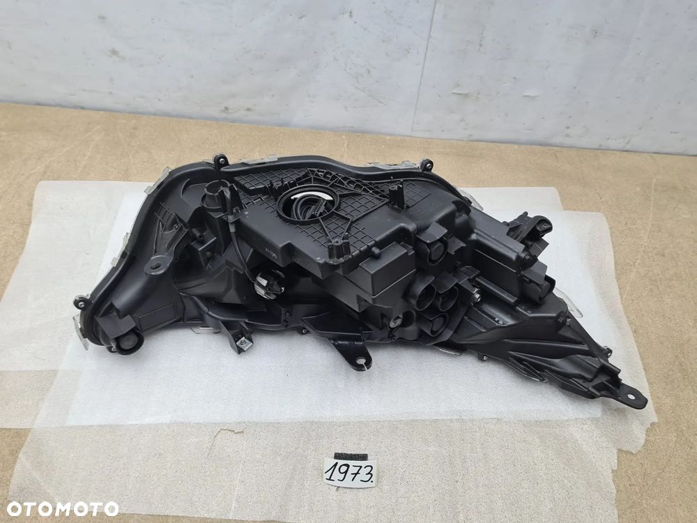 Toyota rav4 5 V lift lampa lewy przód full Led - 10