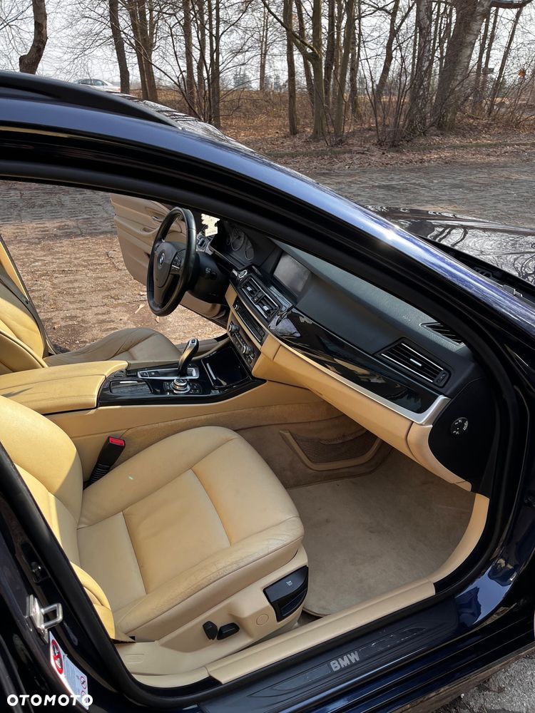 BMW Seria 5 520d - 19