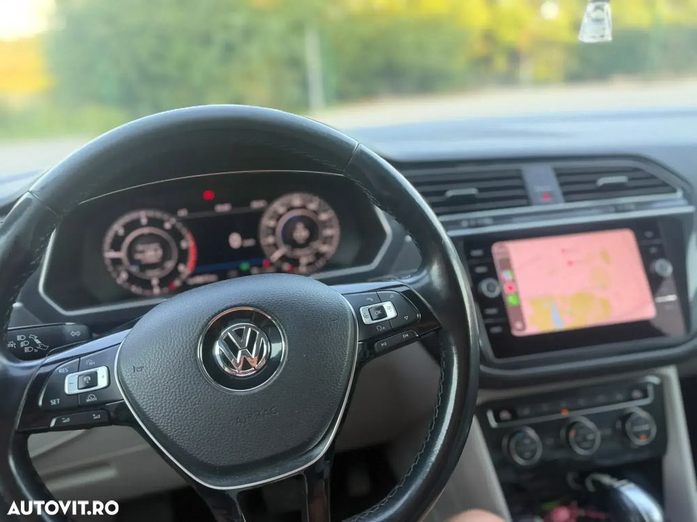 Volkswagen Tiguan 2.0 TDI DPF DSG 4Mot Comfortline - 10