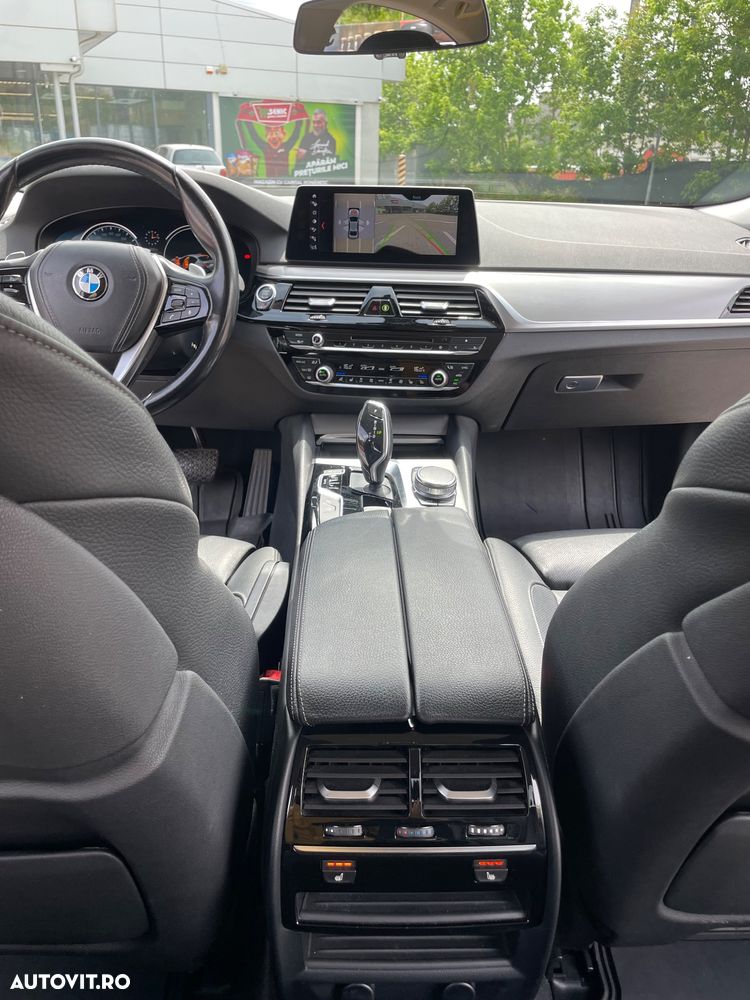 BMW Seria 5 520d xDrive AT - 6