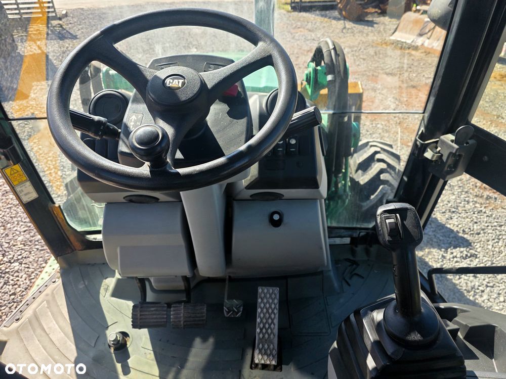 Caterpillar 432E - 22