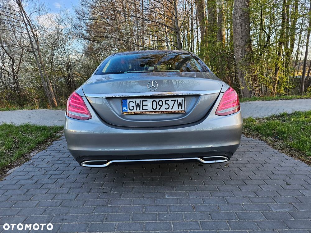 Mercedes-Benz Klasa C 180 7G-TRONIC - 27