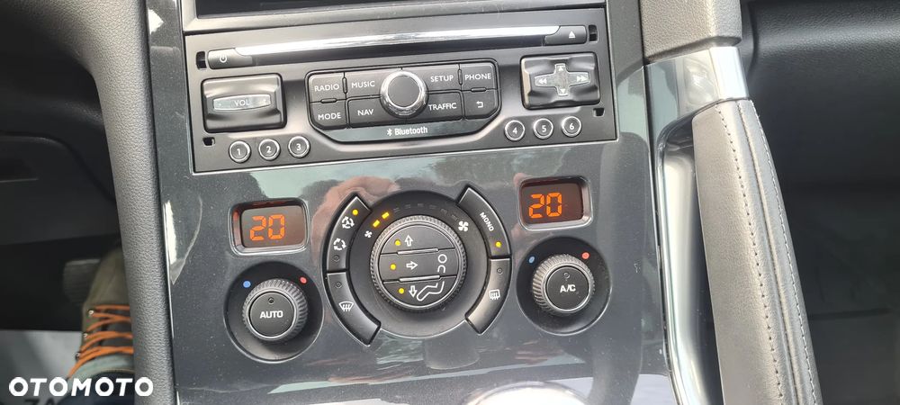 Peugeot 3008 e-HDi 115 ETG6 Stop&Start Allure - 35