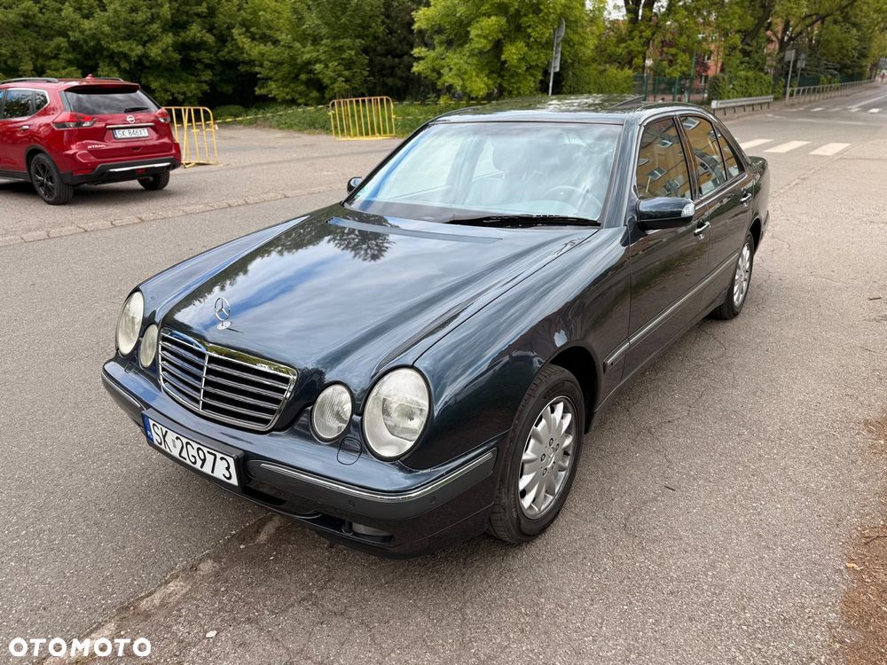 Mercedes-Benz Klasa E 320 4-Matic Elegance - 7