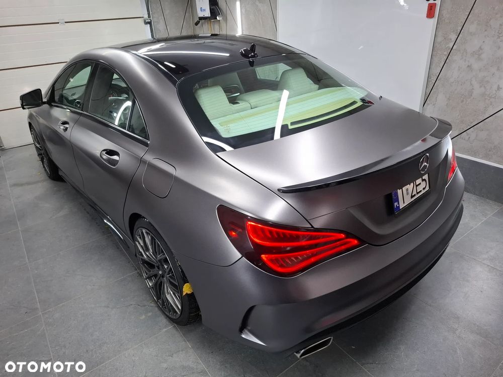 Mercedes-Benz CLA 250 7G-DCT AMG Line - 38