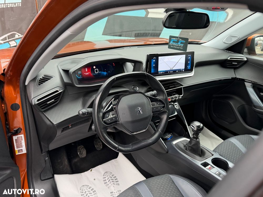 Peugeot 2008 1.5 BlueHDI STT Allure - 11