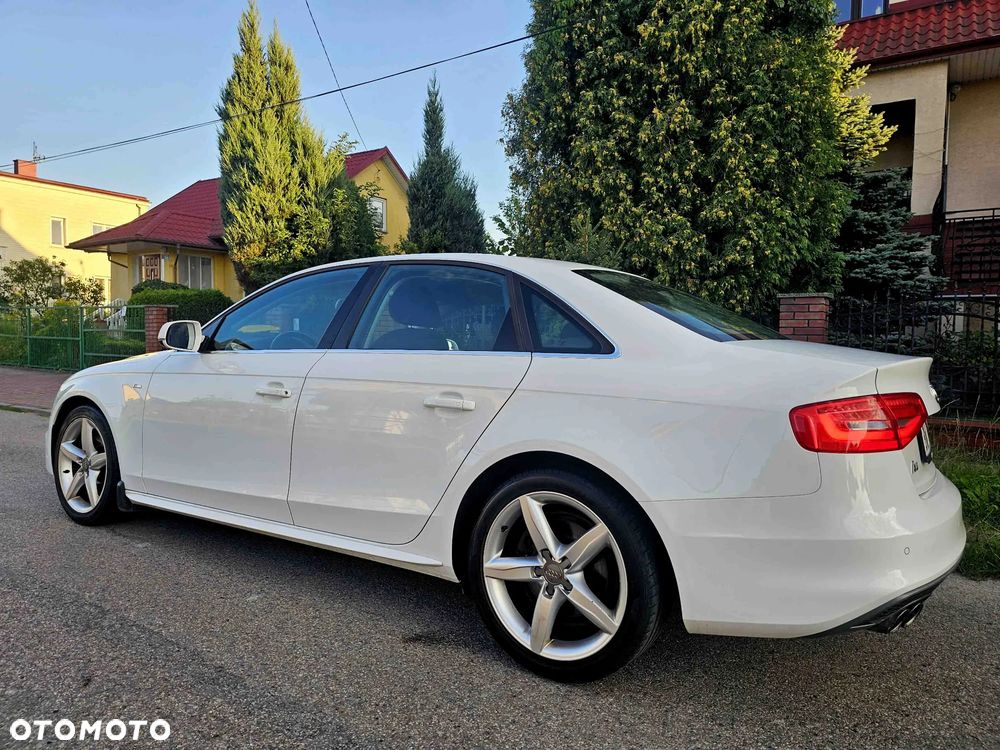 Audi A4 Limousine 1.8 TFSI S line Sportpaket - 13