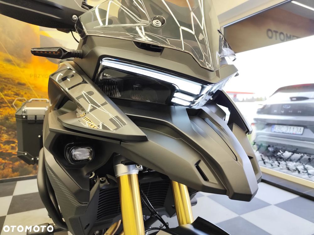 VOGE 525DSX - 15