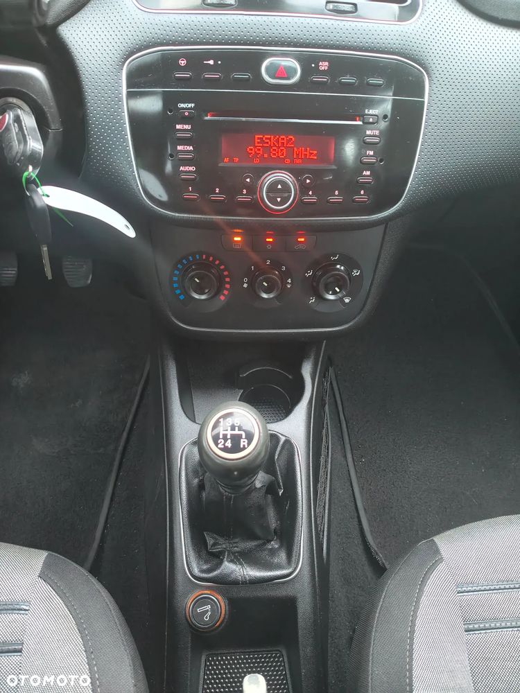 Fiat Punto Evo 1.4 8V Active - 24