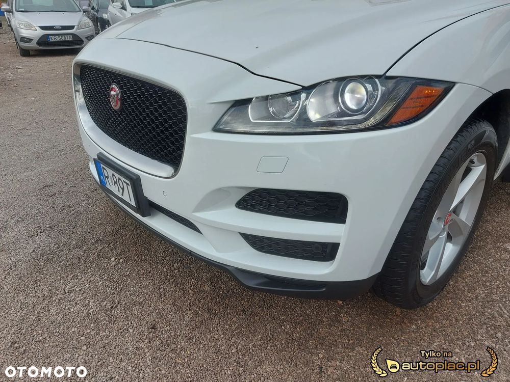 Jaguar F-Pace 3.0 V6 AWD Prestige - 27