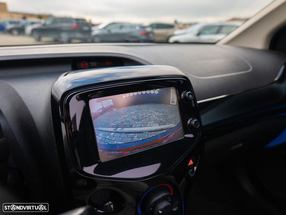 Toyota Aygo 1.0 X-Wave - 16