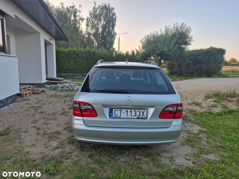 Mercedes-Benz Klasa E 320 CDI 7G-TRONIC Avantgarde - 18