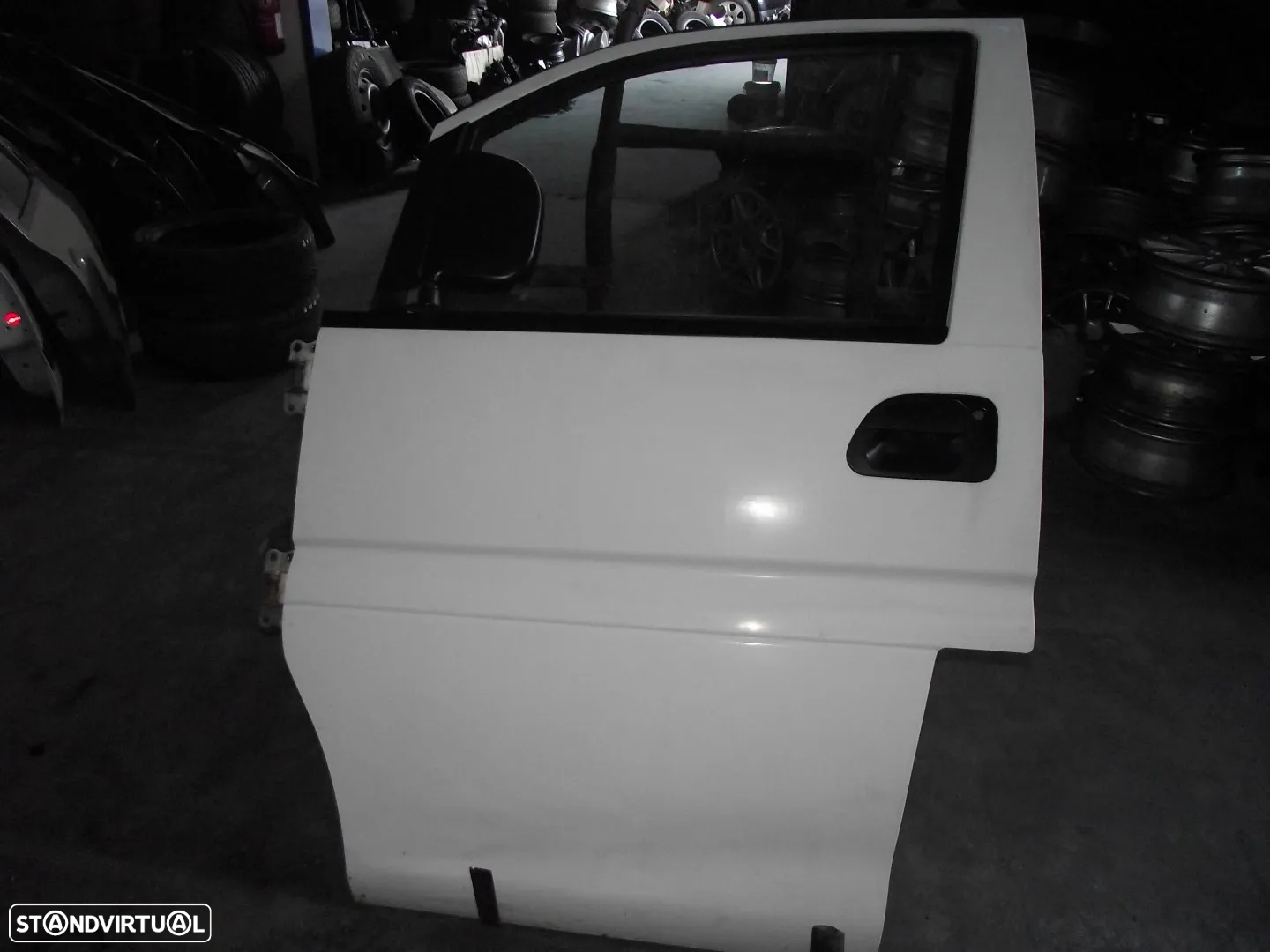 Porta da Frente Esq Mitsubishi L400 - 1998 / 2024 - 2