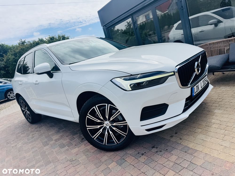 Volvo XC 60 B4 D AWD Geartronic Momentum Pro - 36