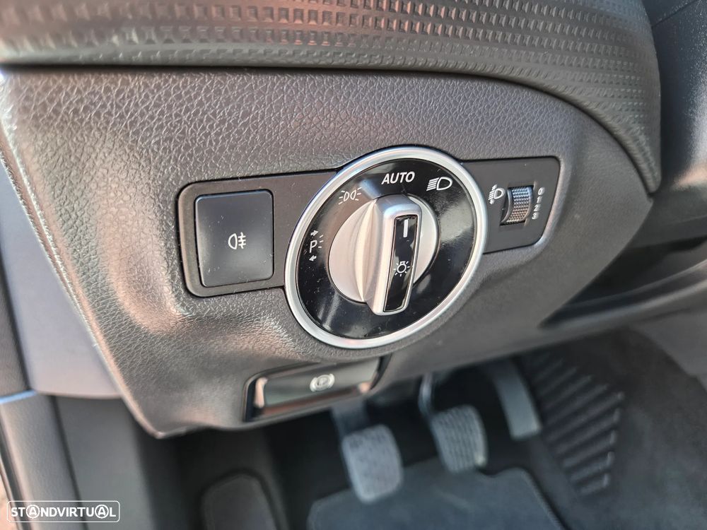 Mercedes-Benz A 180 CDI (BlueEFFICIENCY) - 19