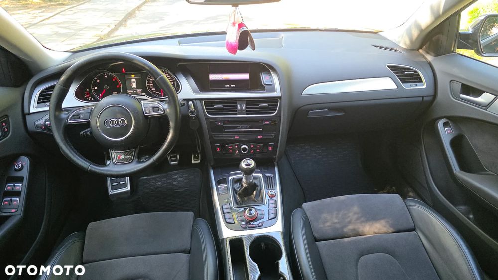 Audi A4 Cabrio 1.8T - 28