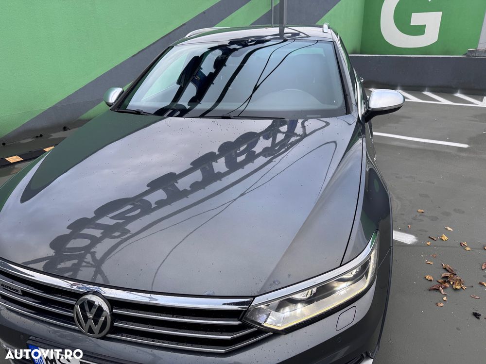 Volkswagen Passat Alltrack 2.0 TDI DSG 4Motion - 35