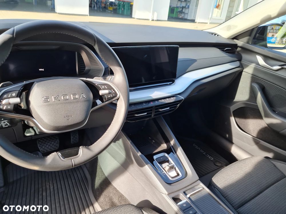 Skoda Octavia - 8