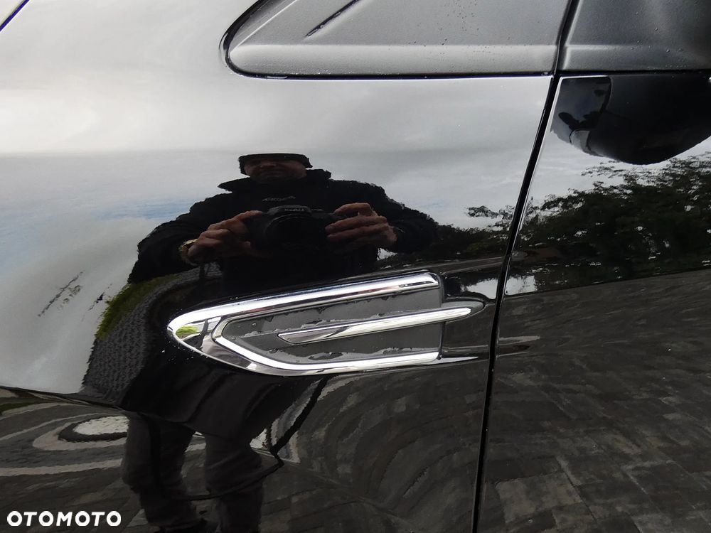 Ford Kuga 2.0 TDCi AWD Titanium - 29