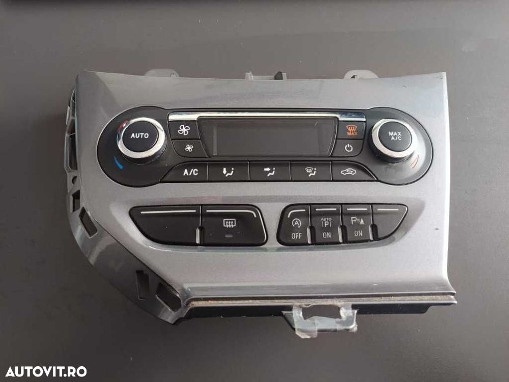 Panou climatronic Ford Focus III 2012 - 1