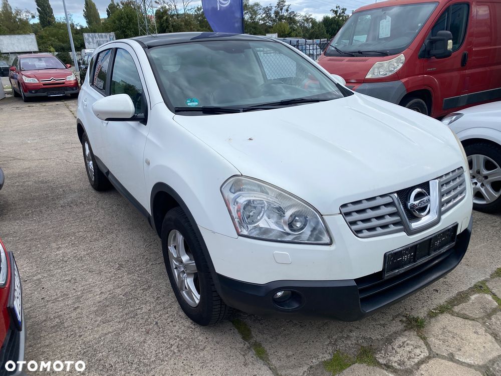 Nissan Qashqai 2.0 4x4 Tekna CVT - 1